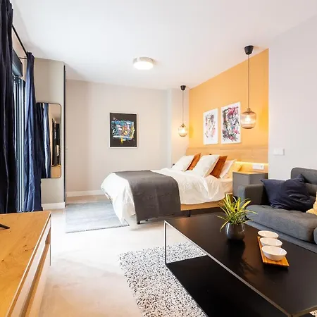 Grund Gallery By Freshapartments Malaga