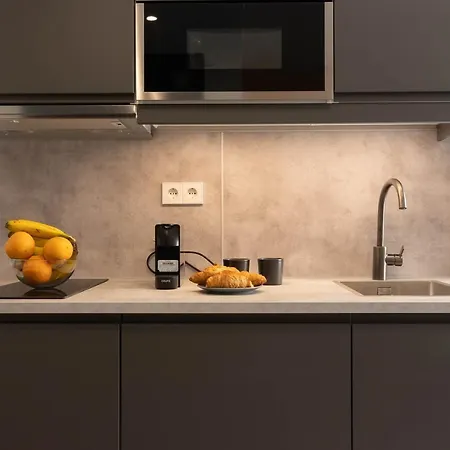 Grund Gallery By Freshapartments Малага