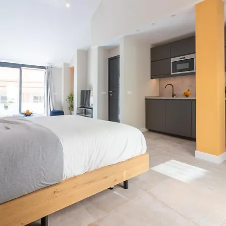 Grund Gallery By Freshapartments * Малага