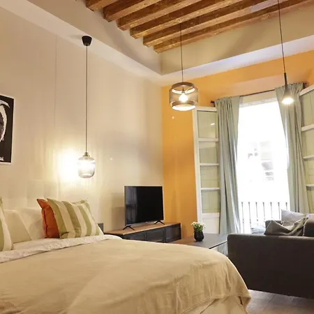 Grund Gallery By Freshapartments Apartment
