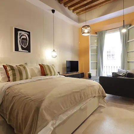 Grund Gallery By Freshapartments * Малага